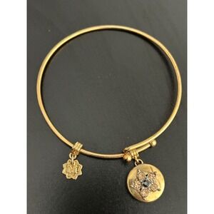 Magnolia and Vine Mini Snap Bracelet Gold Crystal Alex Ani Style Snap as Shown